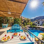Yeni Doga Hotell