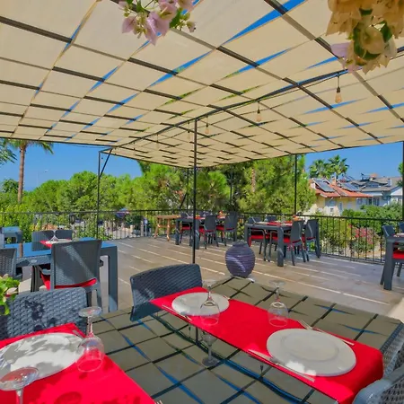 Yeni Doga Hotel *