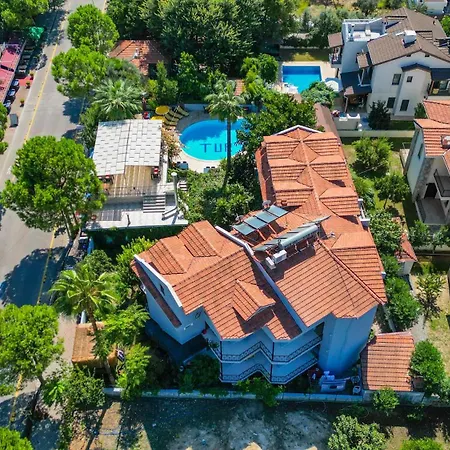 Hotell Yeni Doga Hotel