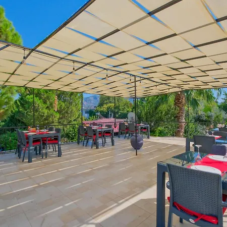 מלון Yeni Doga דליאן