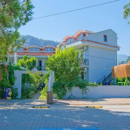 Yeni Doga מלון דליאן