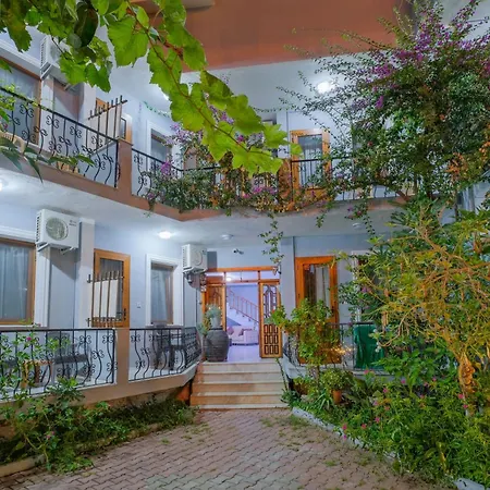Hotell Yeni Doga Hotel