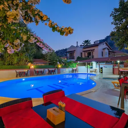 Yeni Doga מלון *