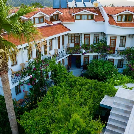 Hotel Yeni Doga *